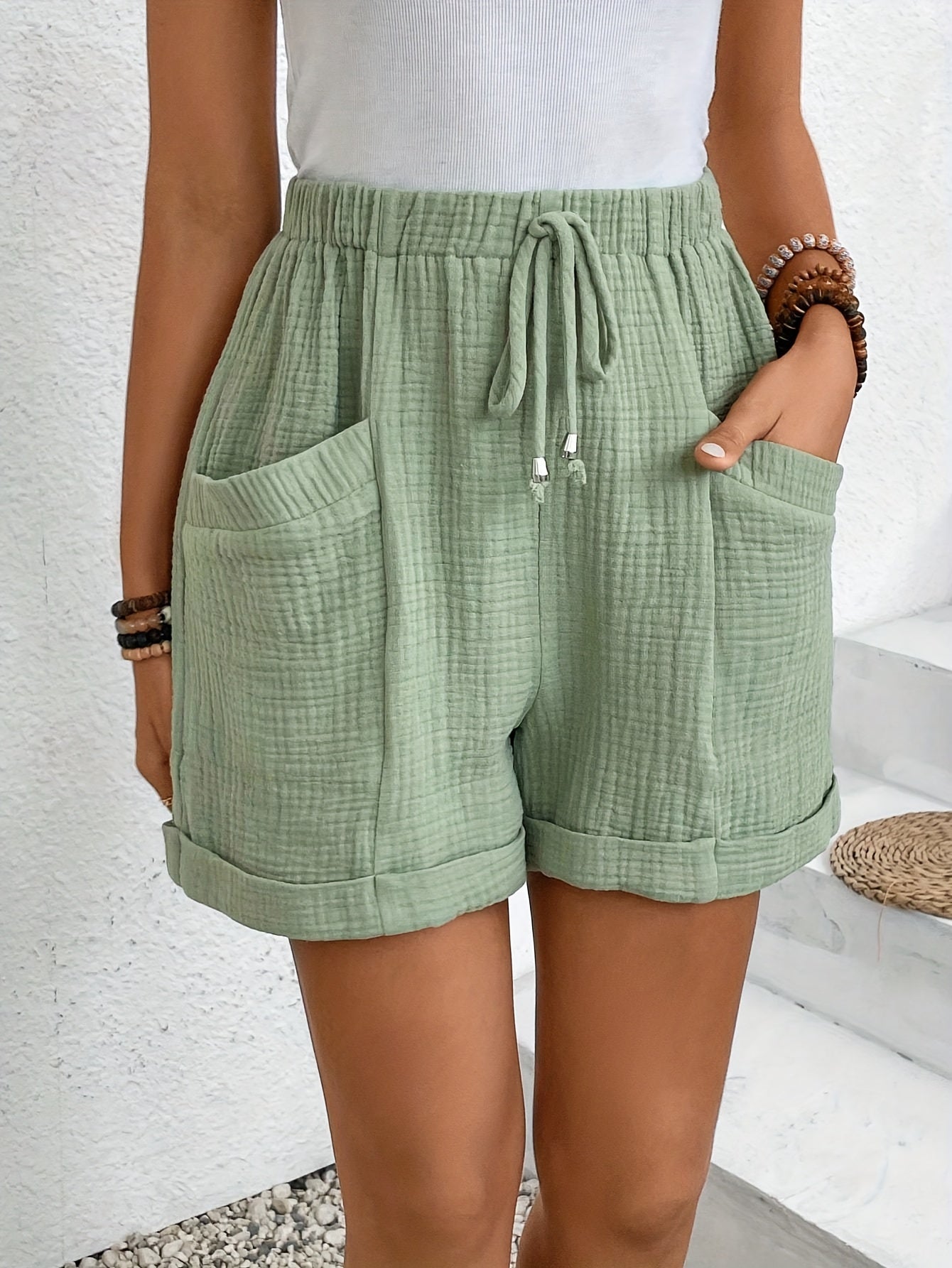 Licht groene zomershort
