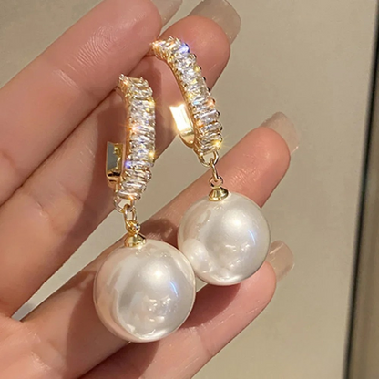 Elegante oorbellen met parels en zirkonia